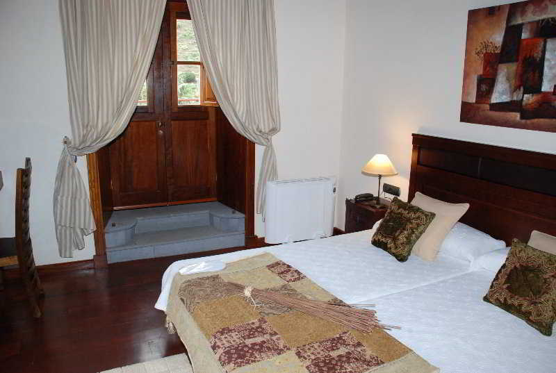 Hotel Rural Casa Los Herrera Ермигуа Екстериор снимка